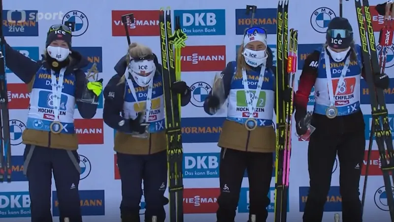 Sestřih štafety žen z rakouského Hochfilzenu