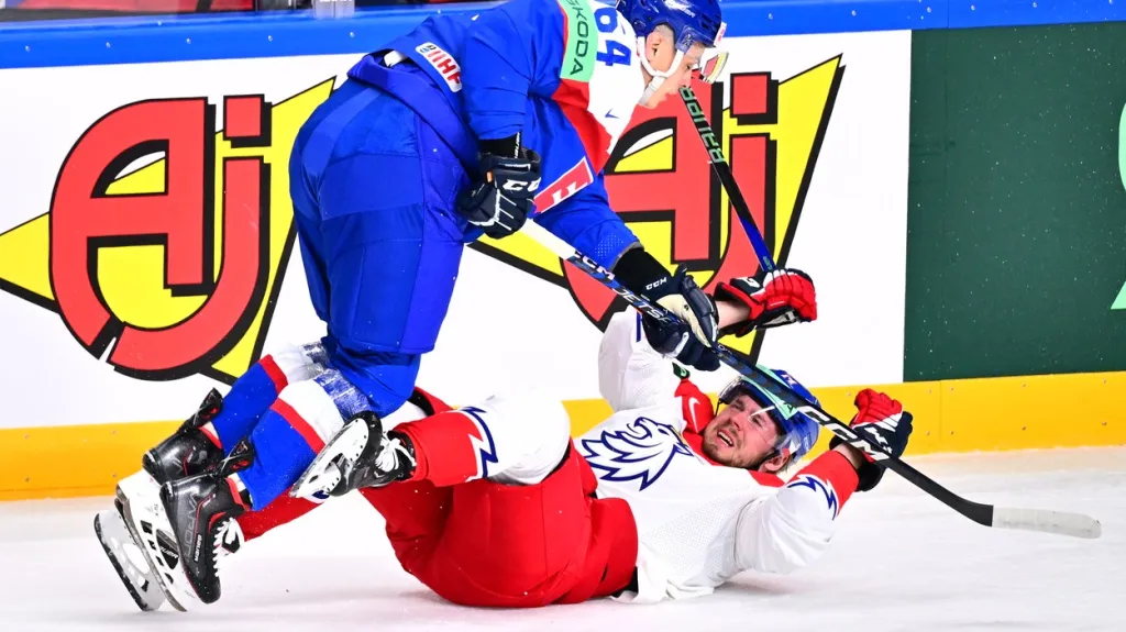 Tvrdý zákrok Patrika Kocha na Filipa Chlapíka