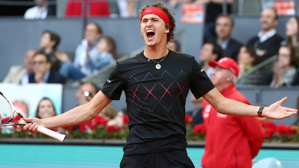 Alexander Zverev se raduje z vítězství na turnaji v Madridu