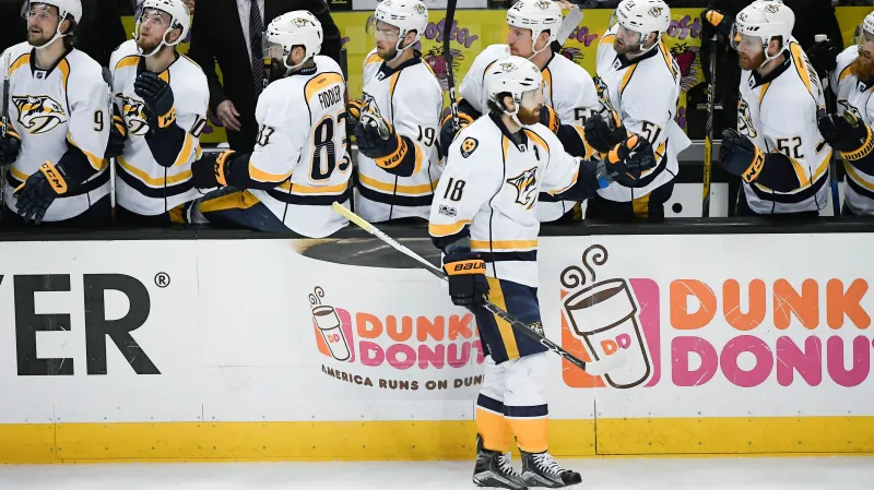 James Neal se raduje se spoluhráči