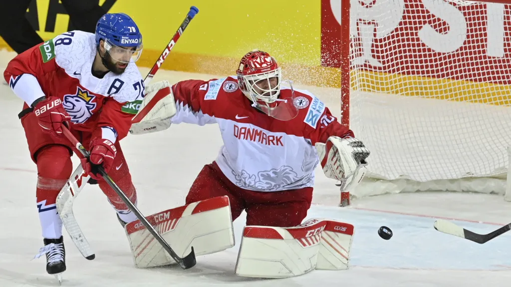 Robin Hanzl před Sebastianem Dahmem