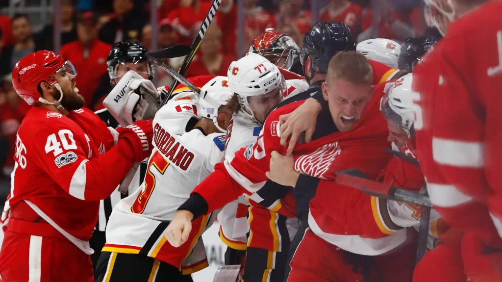 Bitka v utkání Detroitu s Calgary