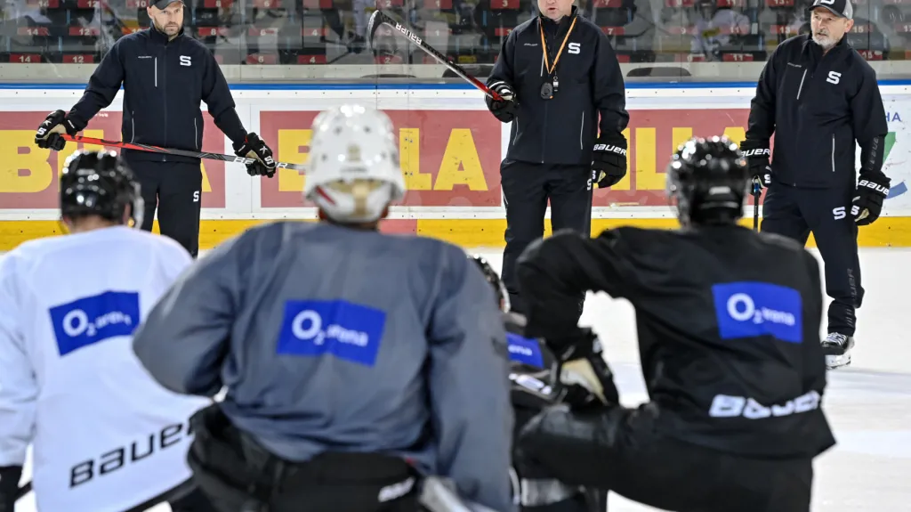 Jaroslav Hlinka, Pavel Patera a Patrik Martinec na tréninku Sparty