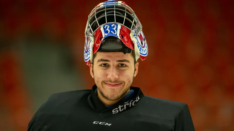 Reprezentační brankář Lukáš Pařík