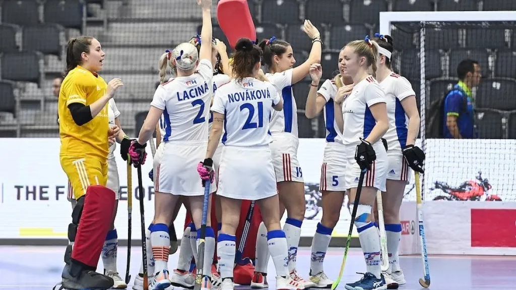 České pozemkářky se radují z vítězství 