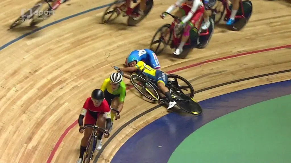 Naděje Kohoutkové v omniu ukončil pád