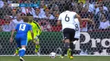 Moment v utkání Německo - Slovensko: Neproměněná Özilova penalta (13. min.)