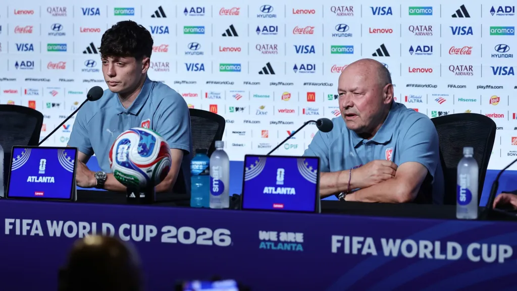 Ladislav Krejčí a Miroslav Koubek během tiskové konference v Atlantě
