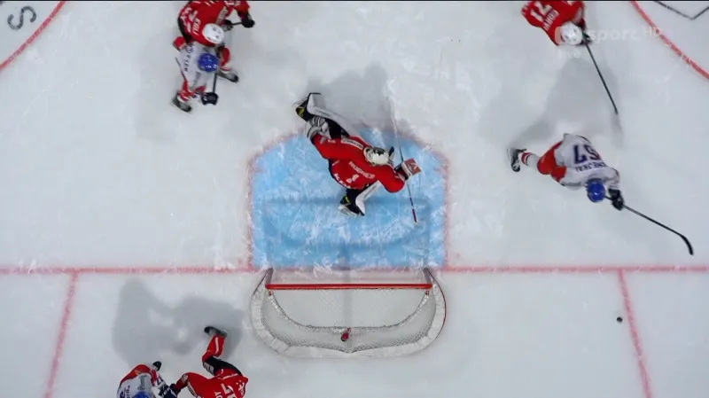 Gól v utkání Švýcarsko – Česko: Smejkal – 0:2 (55. min.)