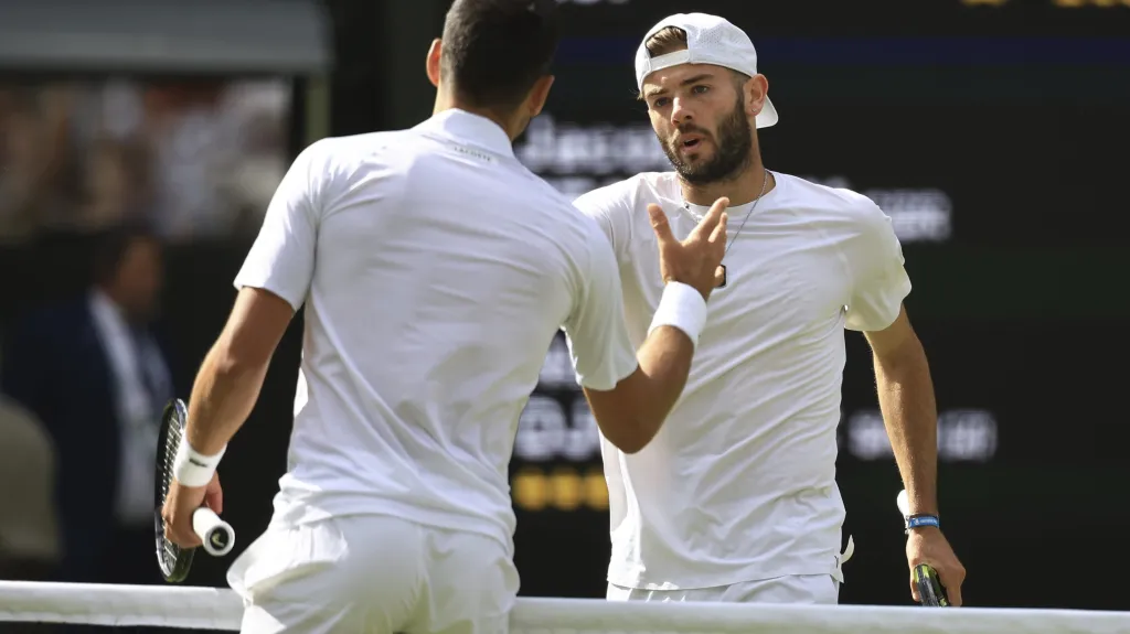 Jacob Fearnley a Novak Djokovič