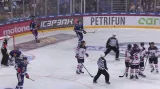 Gól v utkání Finsko - Kanada: Noreau - 1:2 (30. min.)