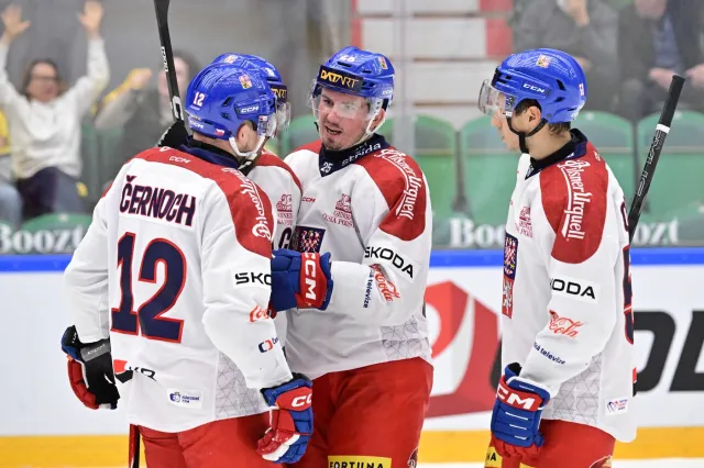 Není to překvapivá nominace, říká Hubáček. Jde o skladbu týmu, nemůžeme mít strach, tvrdí Antoš