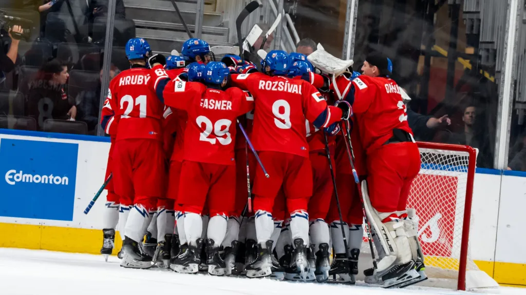 Radost českých hokejistů do 18 let