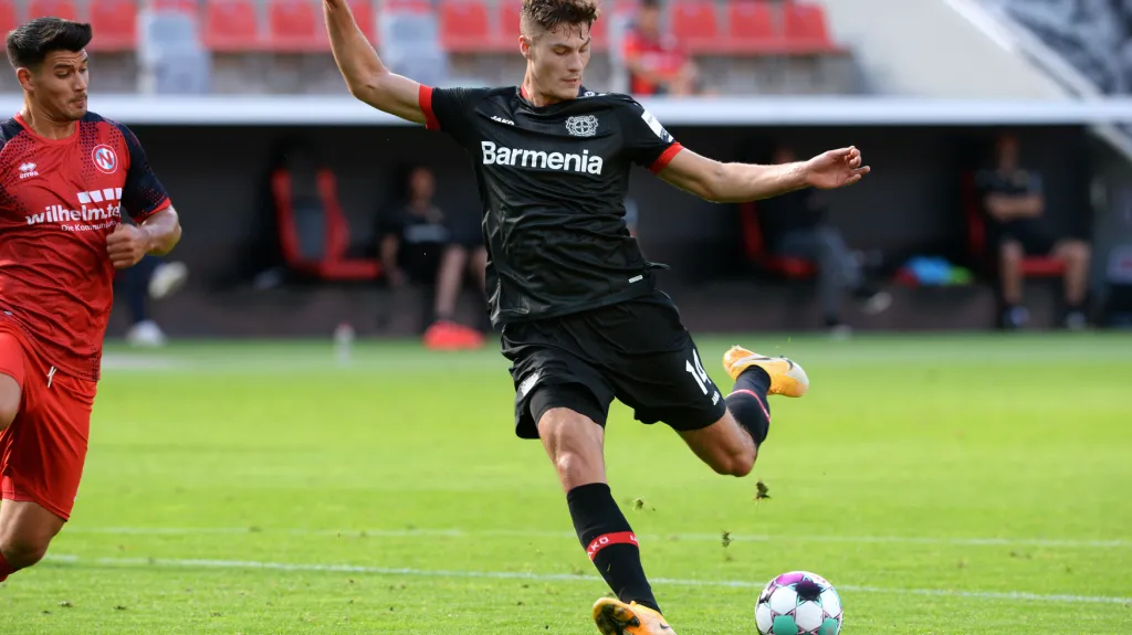 Patrik Schick v dresu Leverkusenu