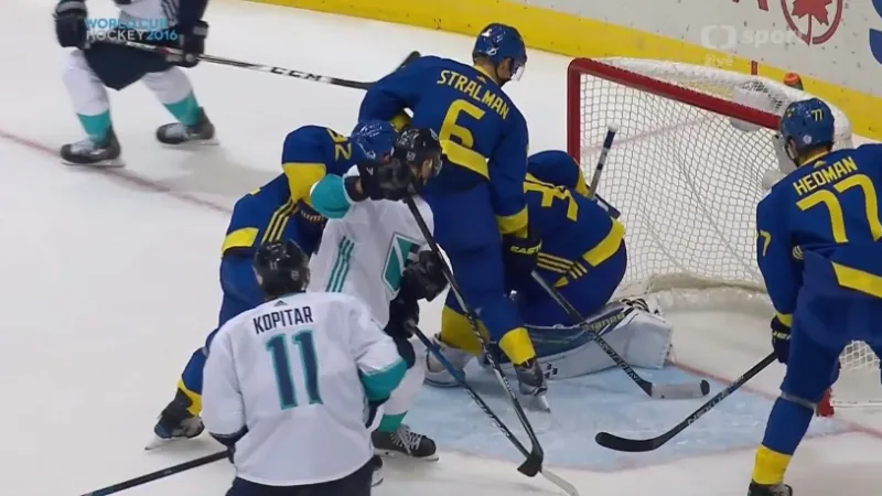 Gól v utkání Švédsko - Výběr Evropy: Gáborík - 1:1 (37. min.)