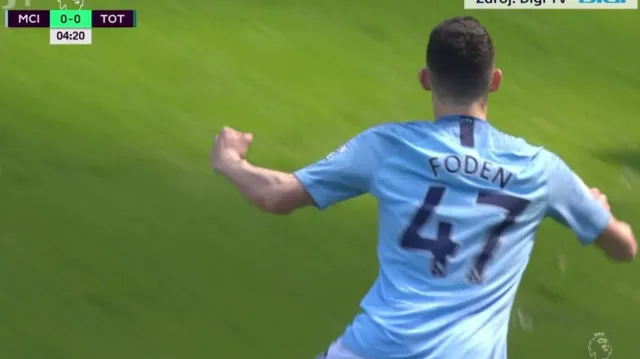 Citizens porazili Tottenham i v lize, výhru trefil Foden