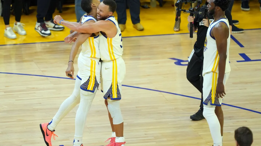 Radost basketbalistů Golden State
