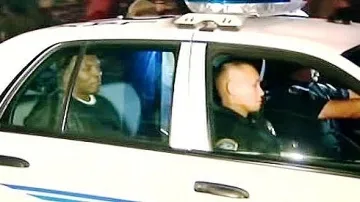 Mike Tyson v policejním voze