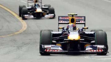 Mark Webber a Sebastian Vettel