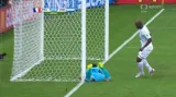 Gól v utkání Francie - Honduras: Valladares vl. - 2:0 (48. min.)