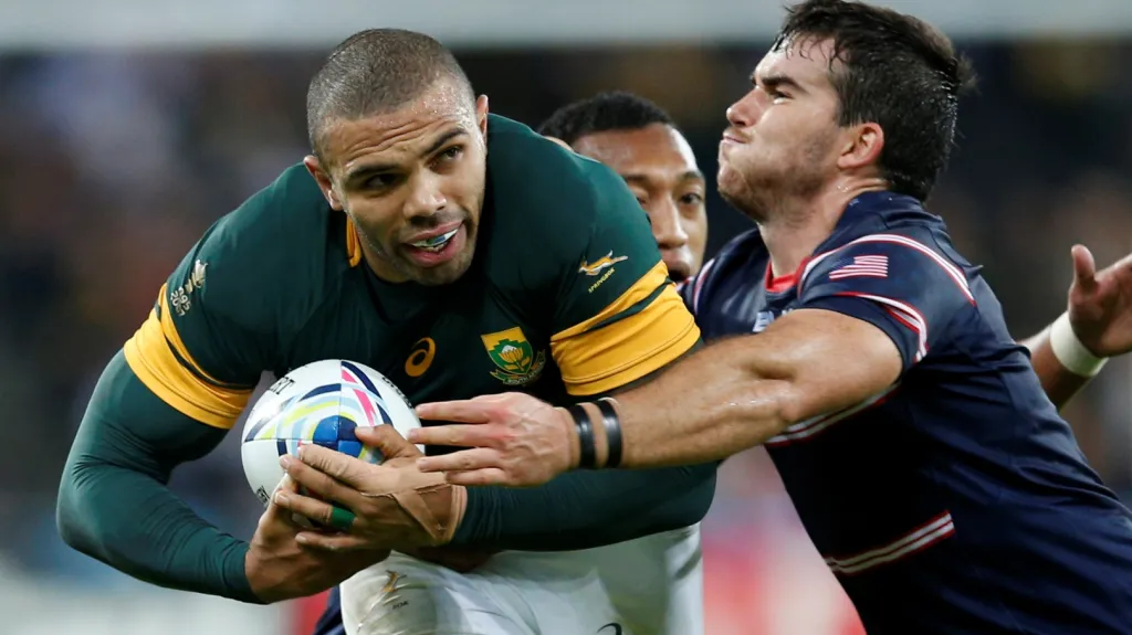 Bryan Habana (vlevo) v akci proti USA