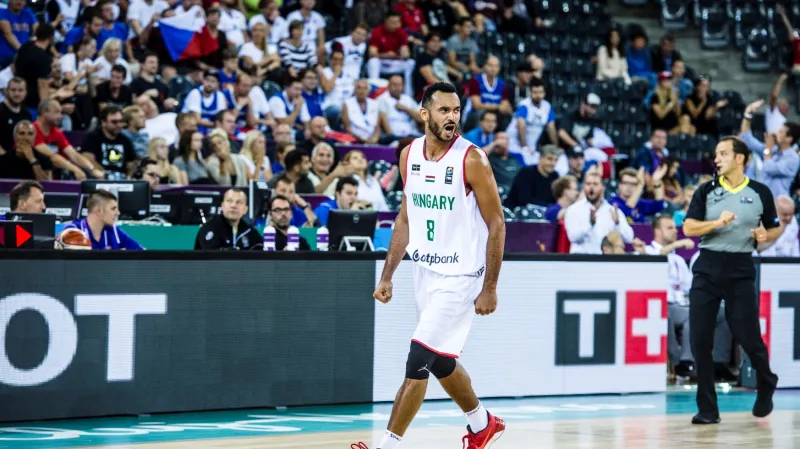 Ádam Hanga proti Česku zářil