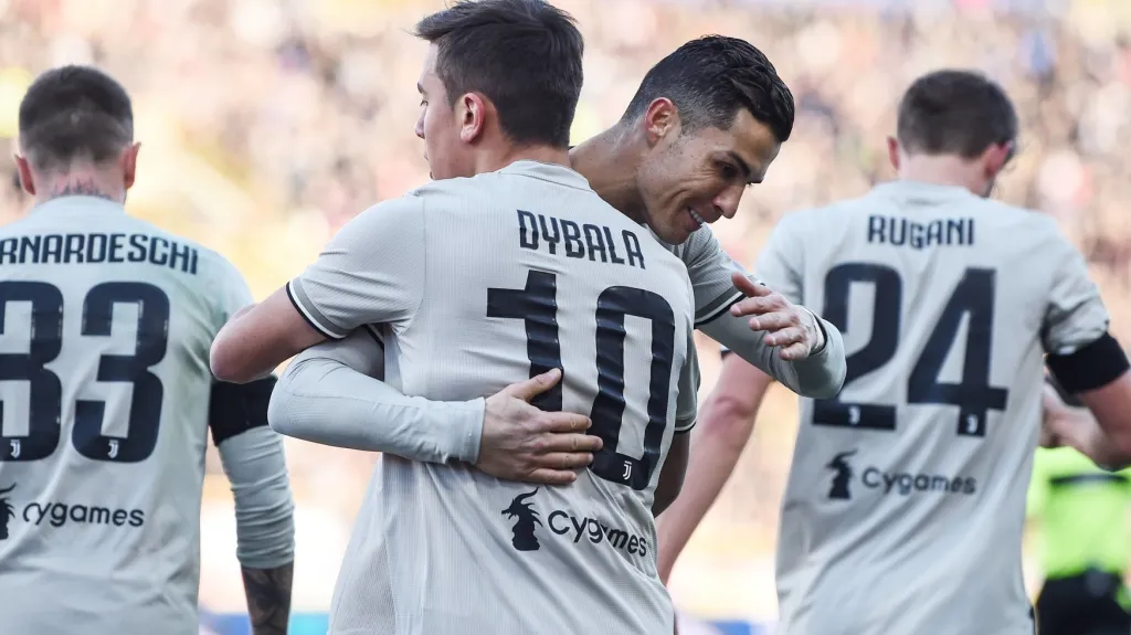 Paulo Dybala a Cristiano Ronaldo