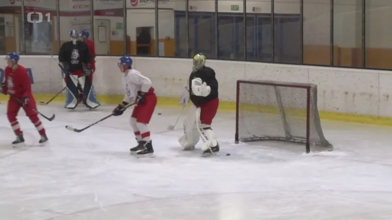 Hokejová dvacítka zahájila finální část přípravy na MS