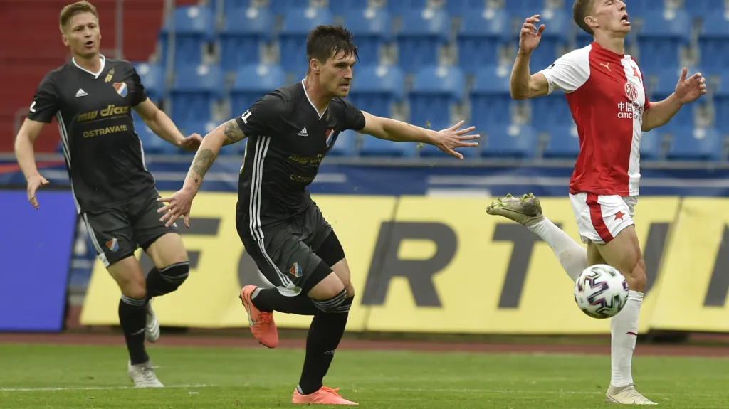 Utkání Baník - Slavia