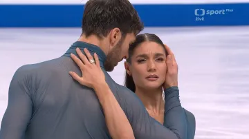 Vítězný volný tanec Laurence Fournierové Beaudryové a Guillaume Cizerona