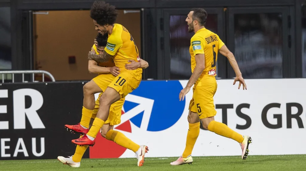 Radost fotbalistů Kajratu Almaty