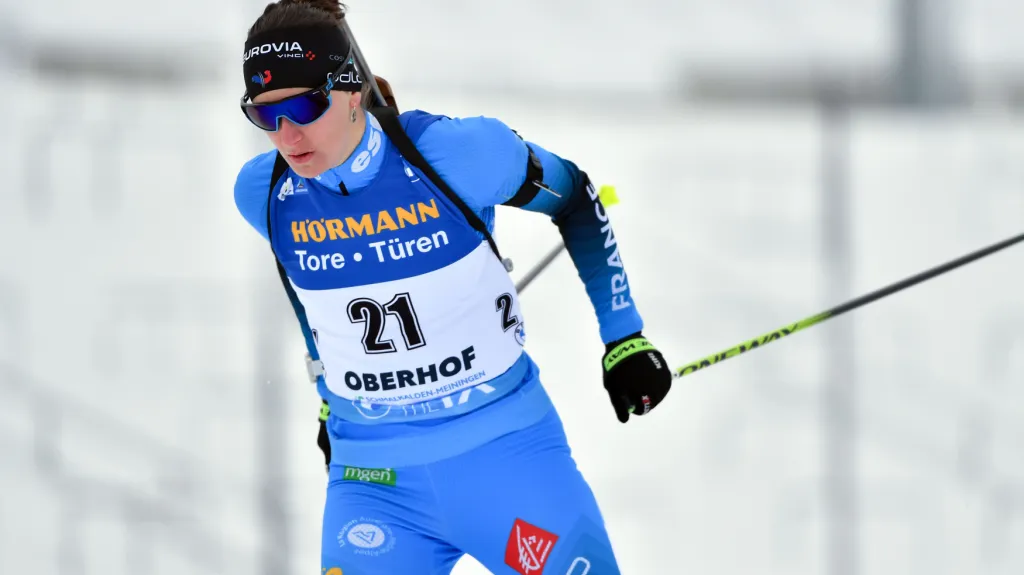 Vítězka závodu s hromadným startem v Oberhofu Julia Simonová