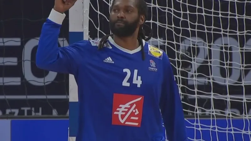 Klíčové zákroky Pardina ve druhé půli duelu s Nory