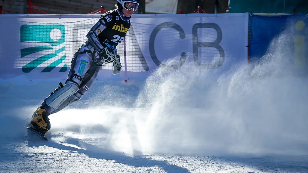 Ledecká ovládla i druhý paralelní slalom v Pamporovu