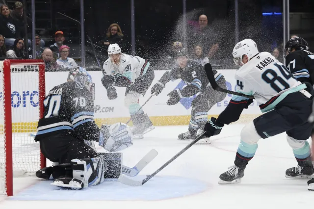 Vejmelka vychytal Utahu výhru a byl první hvězdou zápasu