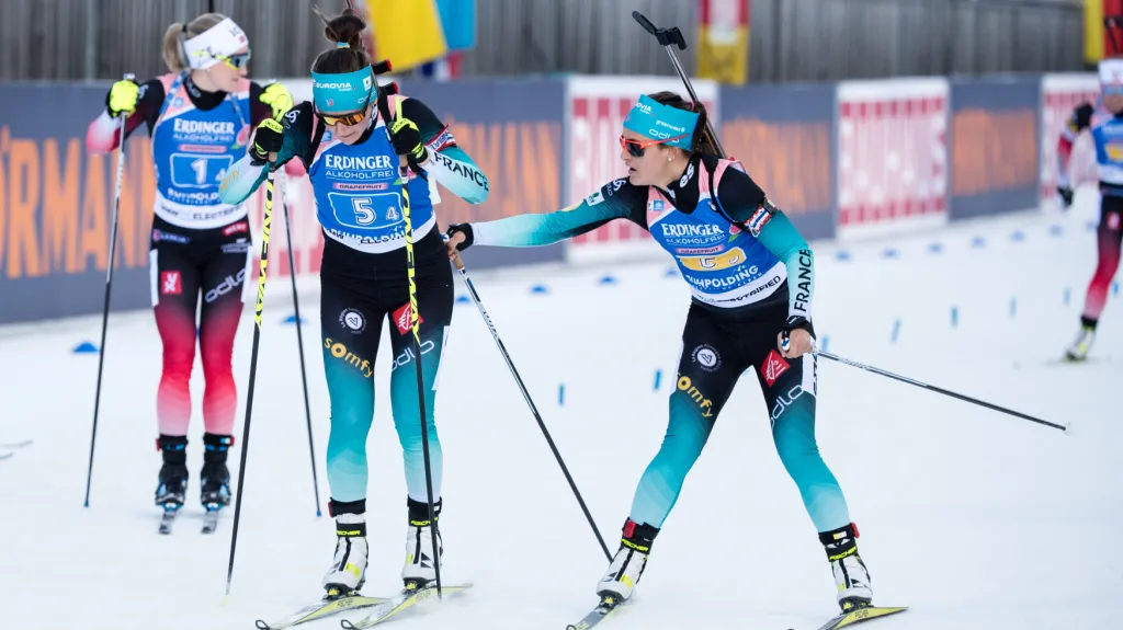 Francouzky si předávají štafetu 