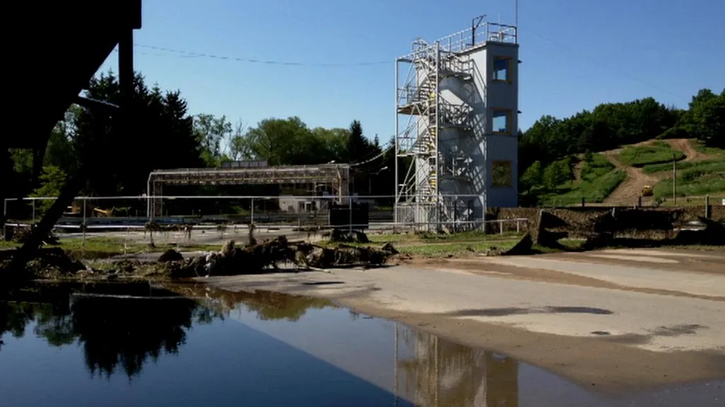 Zatopený sedlčanský autodrom