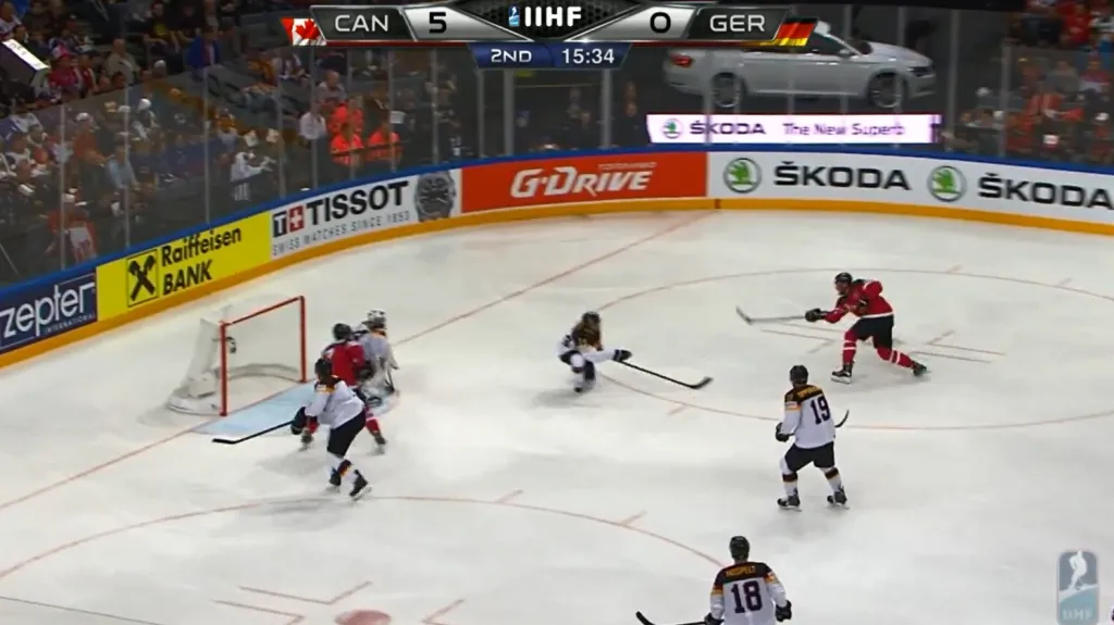 Gól v utkání Kanada - Německo: Ekblad - 6:0 (25. min.)