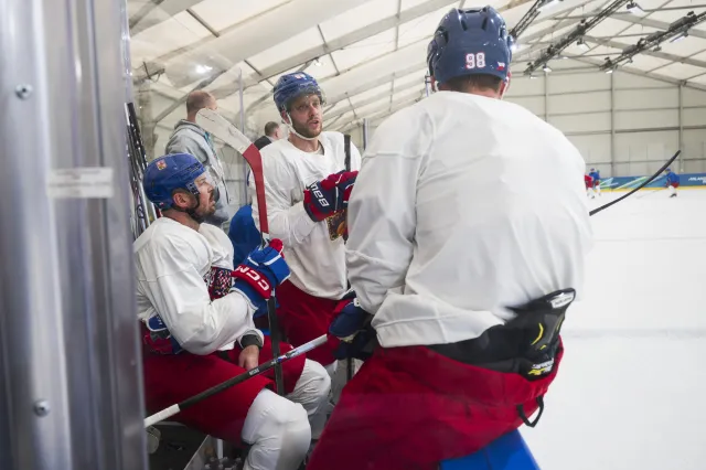 Na Kanadu s prvotřídním útokem. Doufám, že budeme dávat klíčové góly, přeje si Hertl