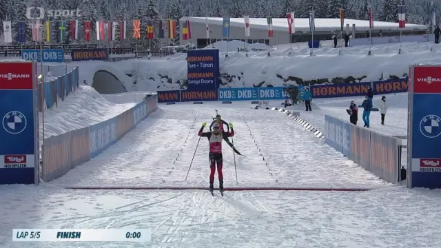 Sestřih stíhačky biatlonistek v Hochfilzenu