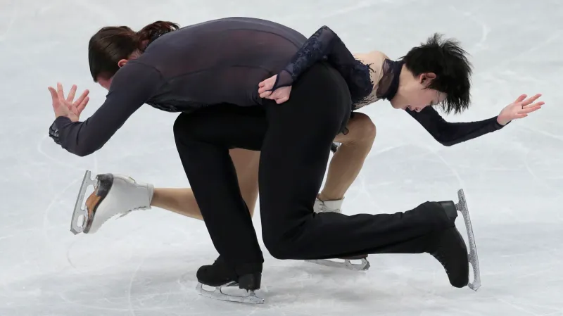 Sestřih volných jízd sportovních dvojic