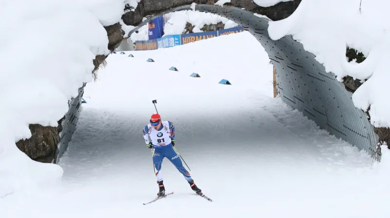 Sestřih sprintu biatlonistů z Hochfilzenu