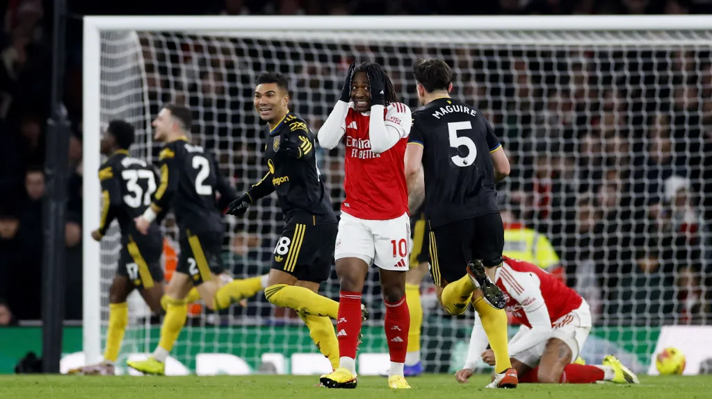 Gesto Azy z Arsenalu po vítězné trefě United hovoří jasně