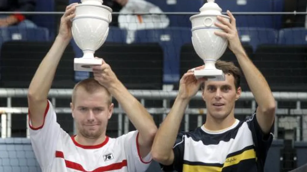 Čermák s Mertiňákem slaví vítězství