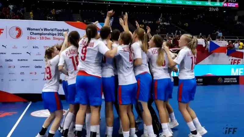Bronzová radost českých florbalistek na MS v Singapuru