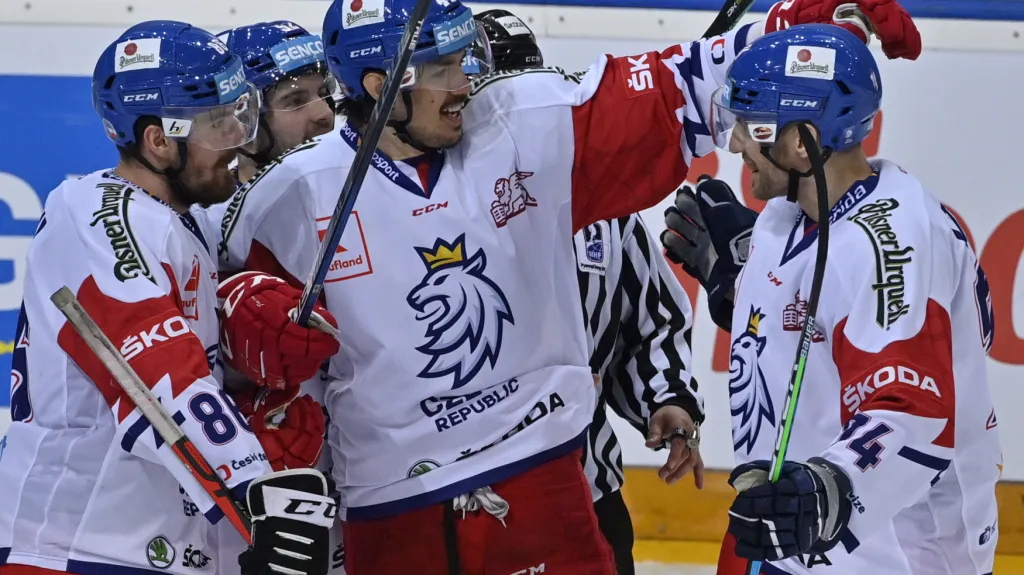 Matěj Stránský se raduje po gólu