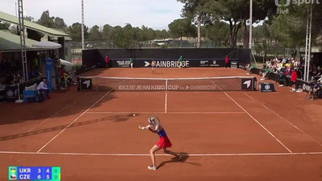 Závěr utkání Zavacká – Vondroušová