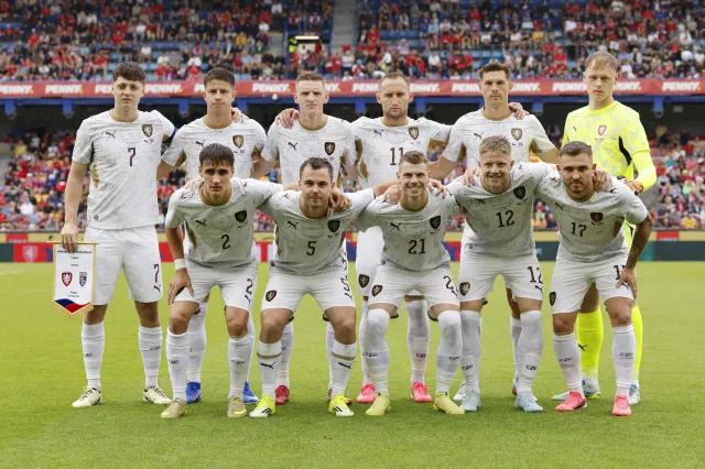Reprezentace přistála v New Yorku. Čeká ji generálka na MS