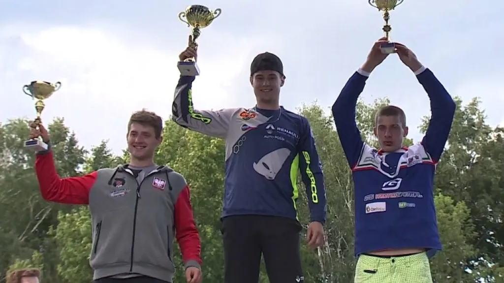 Kouble doma vyhrál a vede endurové ME