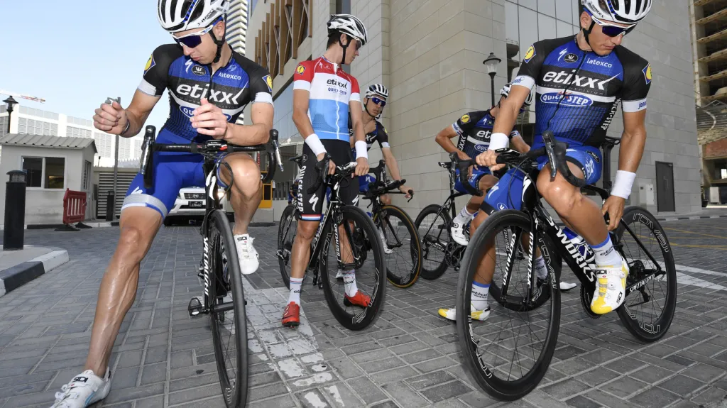 Příprava týmu Etixx-QuickStep